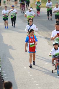 BIB: 
                            <button type="button" onclick="openModal(3553540)" class="btn btn-primary btn-sm float-right btn-popup" data-toggle="modal" data-target=".modal-high-quality">
                        <i class="fas fa-shopping-cart"></i> Add to Cart
                    </button>
                                            <button type="button" onclick="isThisMe(3553540, true)" class="btn btn-success btn-sm float-right btn-popup btn-isme hidden" data-toggle="tooltip" data-placement="bottom" title="นี่คือรูปของคุณใช่ไหม คลิกที่นี่เพื่อเอาเข้าอัลบั้ม">
                        <i class="fas fa-plus"></i> Add to album
                    </button>
                    <button type="button" onclick="isThisMe(3553540, false)" class="btn btn-warning btn-sm float-right btn-popup btn-isnotme hidden">
                        <i class="fas fa-ban"></i> Remove from album
                    </button>